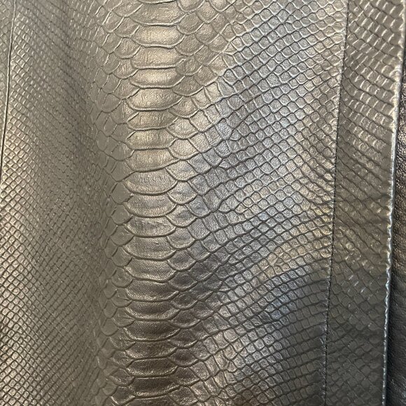 VINCE Pencil Skirt Snake Embossed Wrapped Leather Pockets Lined Graphite Size 8 - Picture 7 of 16